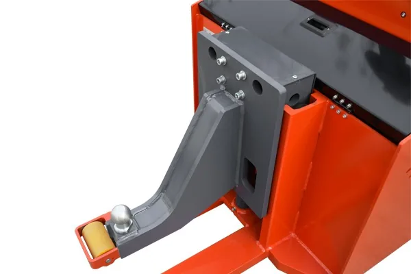 Los brazos elevadores elevan 170 mm los carros compatibles antes del transporte horizontal.