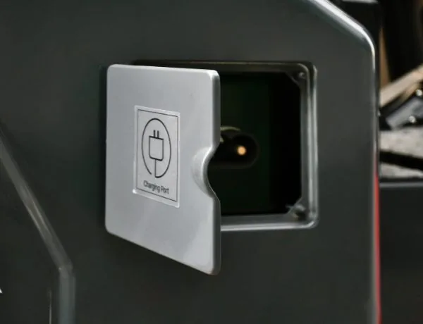 El sistema Full AC proporciona una respuesta ágil y reduce el mantenimiento rutinario de los motores.